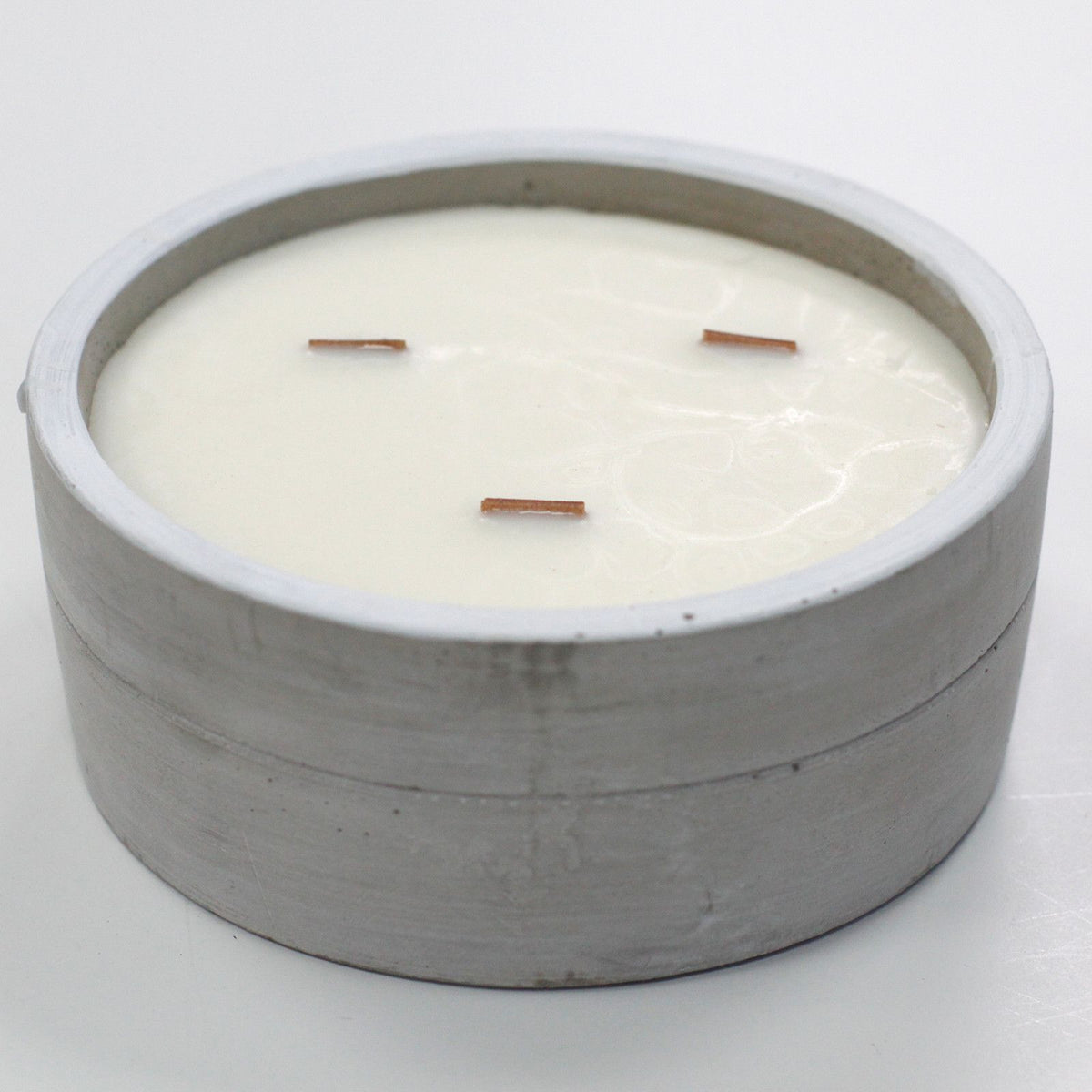 Large Round - Patchouli & Dark Amber - product view 3