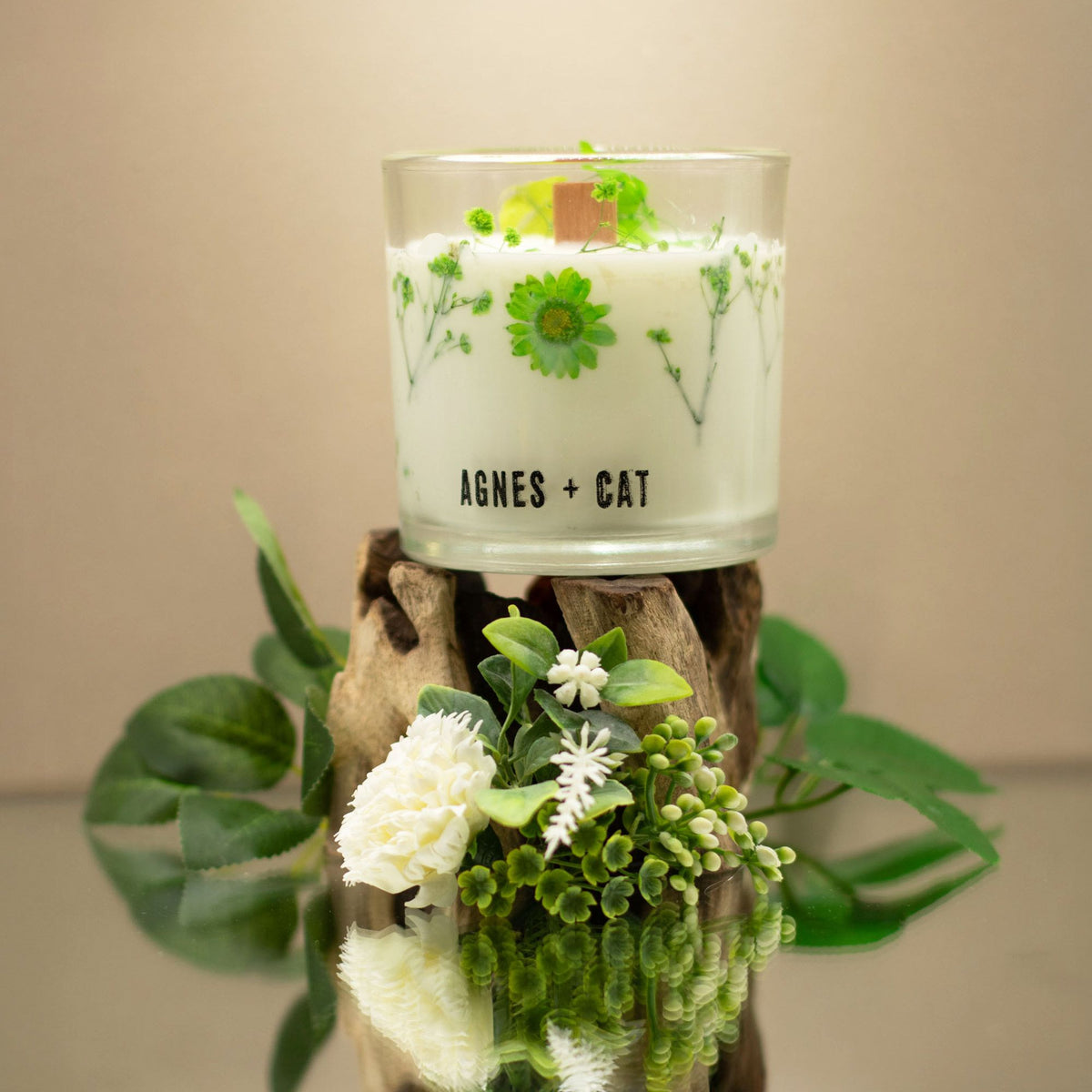 Agnes + Cat Botanical Soy Wax Candle - Fellberry - product view 6
